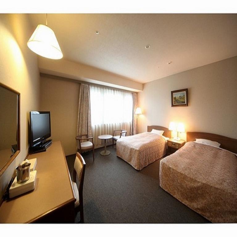Hotel Crown Hills Takefu Echizen  Esterno foto
